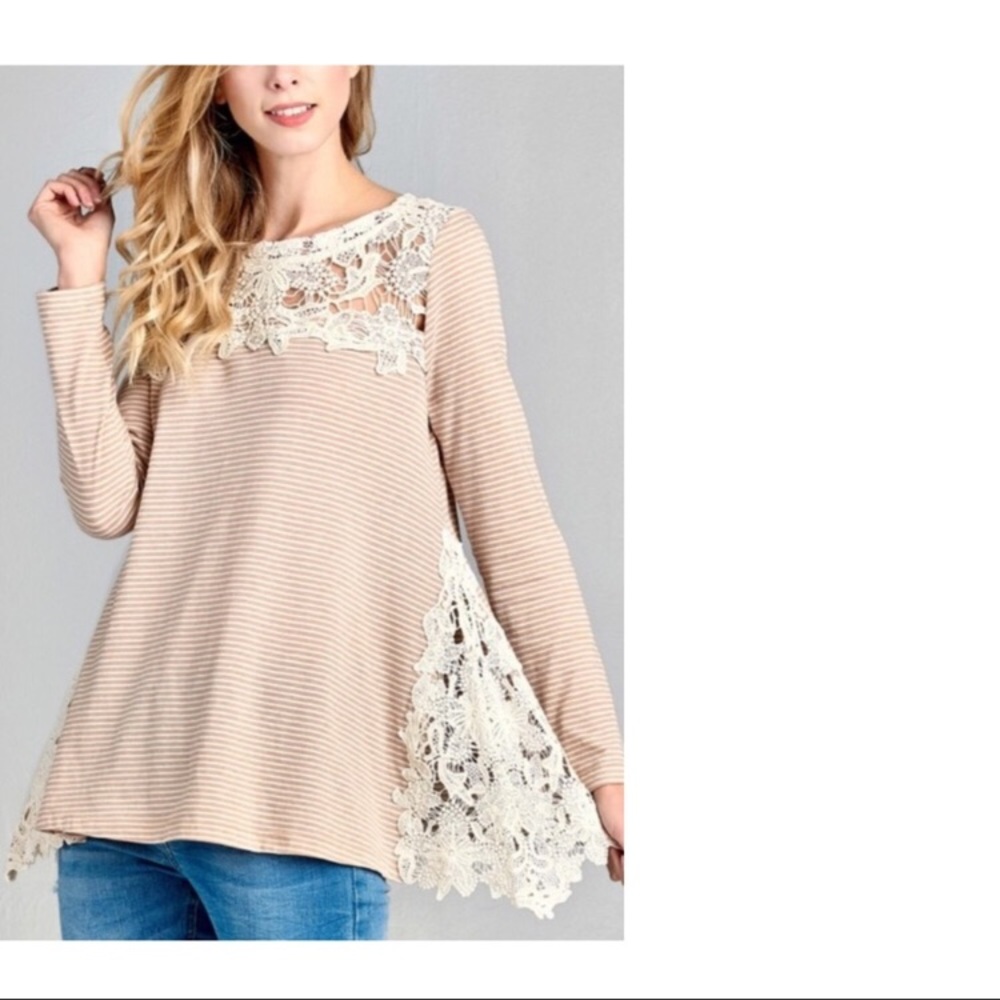 ❗️LAST❗️Trapeze Top with Crochet Lace - Picture 7 of 7
